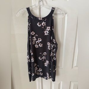 Torrid A Line Swing Tank Keyhole Back  Floral Plus Size 2